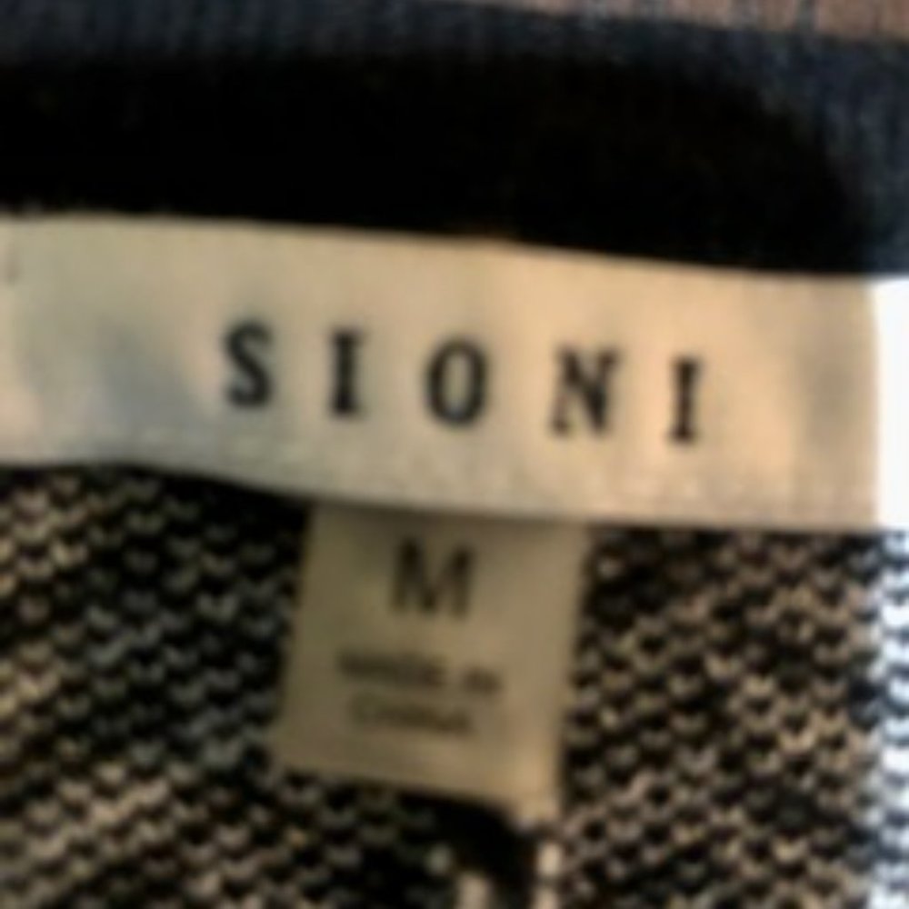 Sweater - Picture 3 of 3